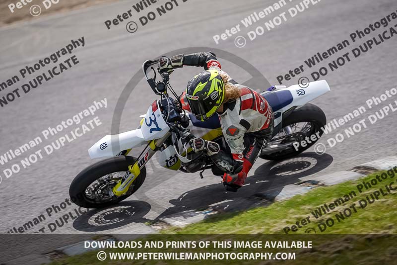 enduro digital images;event digital images;eventdigitalimages;lydden hill;lydden no limits trackday;lydden photographs;lydden trackday photographs;no limits trackdays;peter wileman photography;racing digital images;trackday digital images;trackday photos